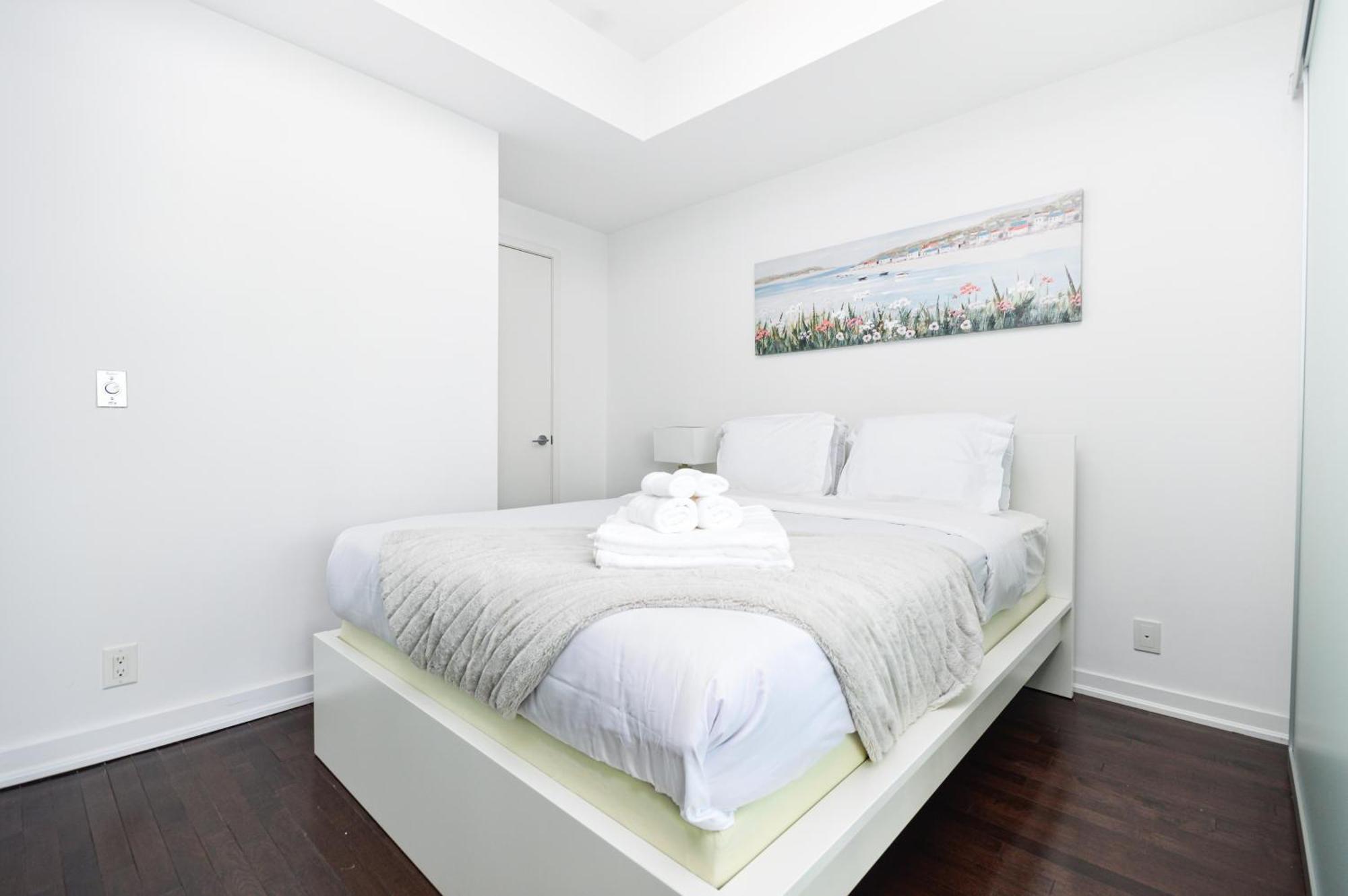 Downtown Toronto Condo Near Cn Tower, Scotiabank Arena, Rogers Centre, Union Station Exteriér fotografie