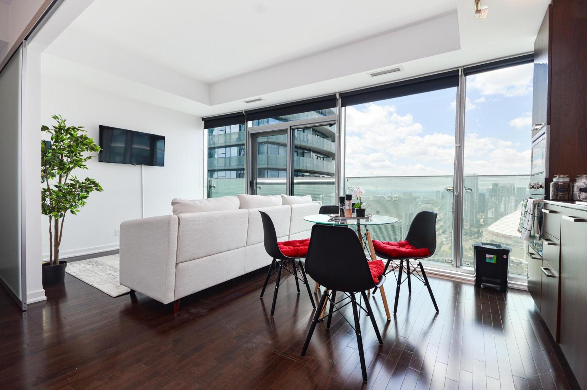 Downtown Toronto Condo Near Cn Tower, Scotiabank Arena, Rogers Centre, Union Station Exteriér fotografie